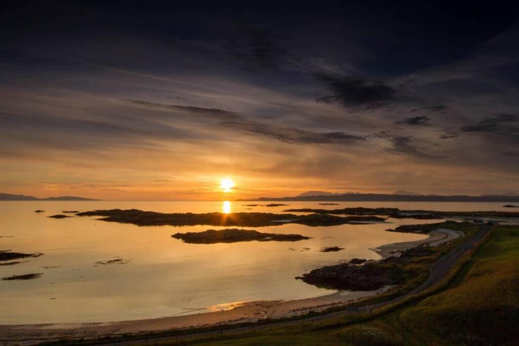 Mallaig Self Catering Apartment Екстер'єр фото
