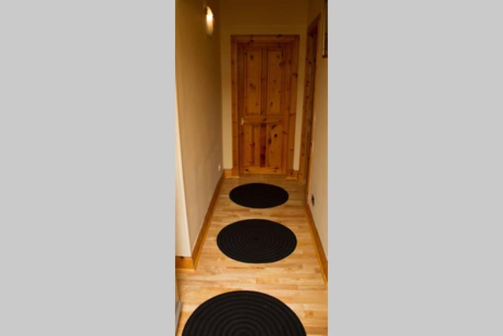 Mallaig Self Catering Apartment Екстер'єр фото