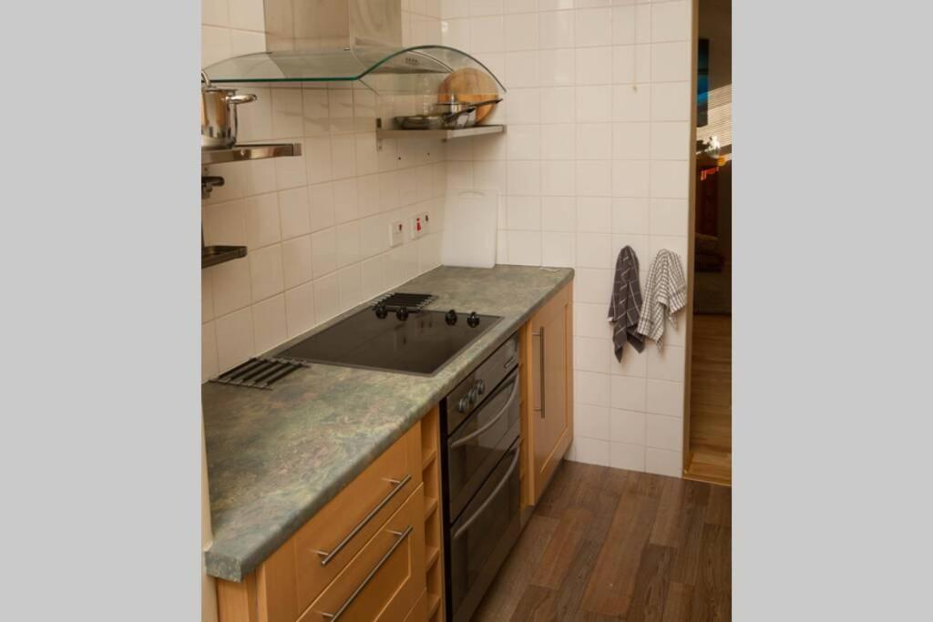 Mallaig Self Catering Apartment Екстер'єр фото